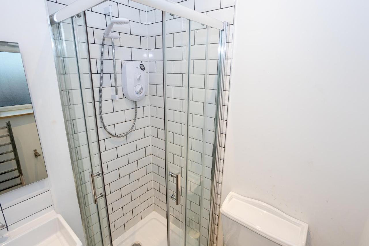 Pillo Rooms Serviced Apartments - Salford Manchester Luaran gambar