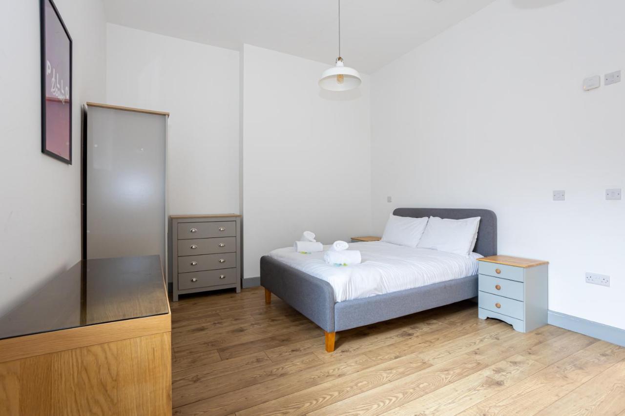 Pillo Rooms Serviced Apartments - Salford Manchester Luaran gambar